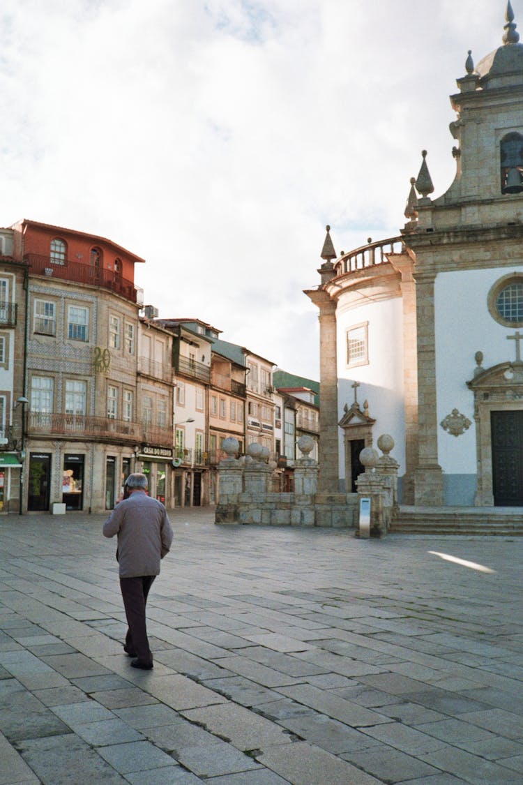 hombre persona edificios solo