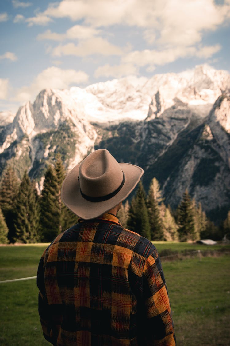 paisaje montanas naturaleza hombre