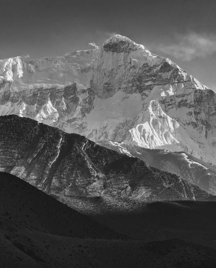 nieve blanco y negro montanas pico de montana