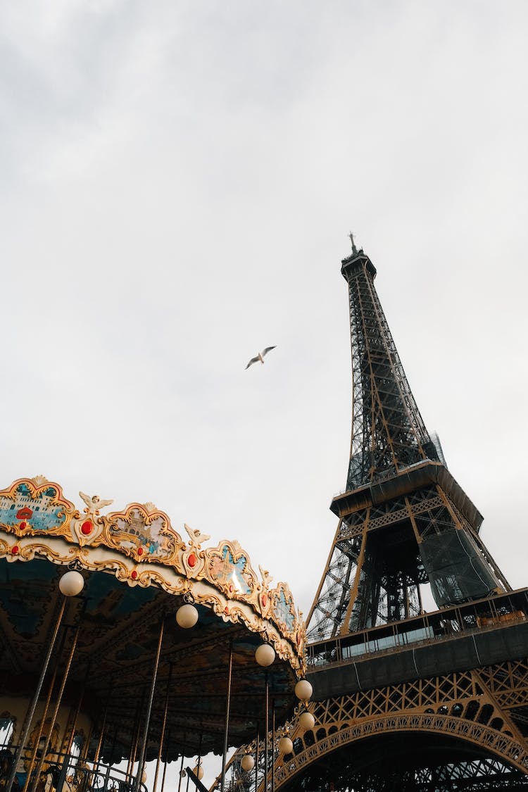 torre eiffel francia punto de referencia paris