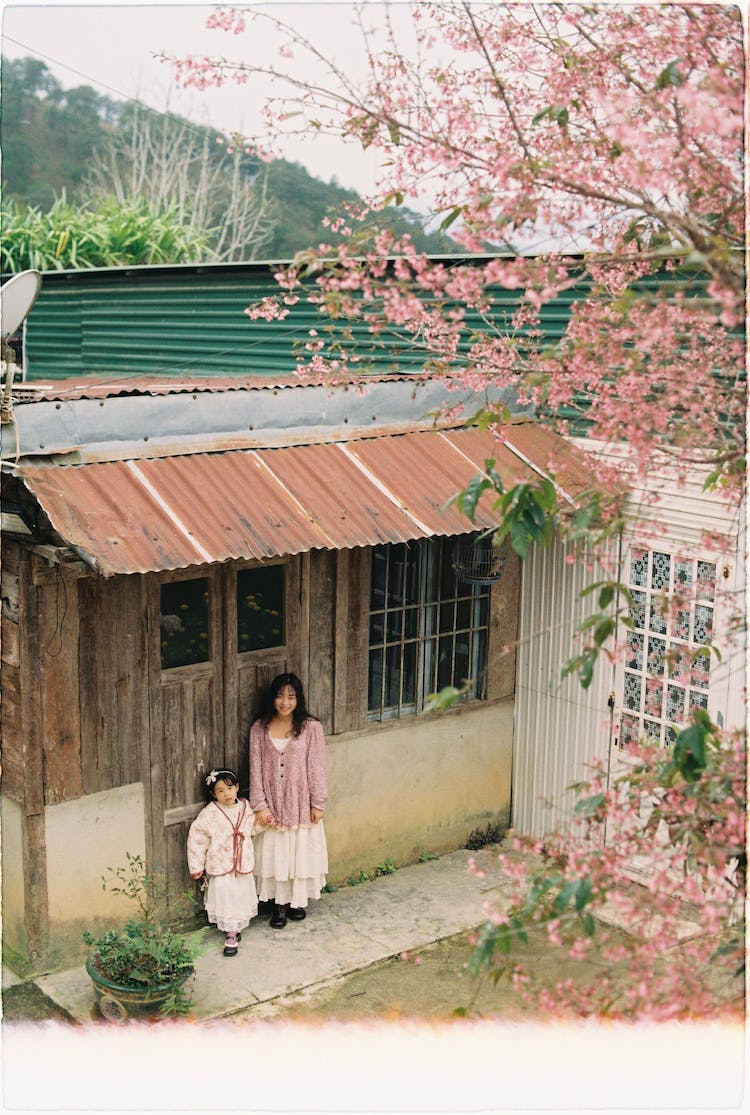 paisaje naturaleza casas mujer