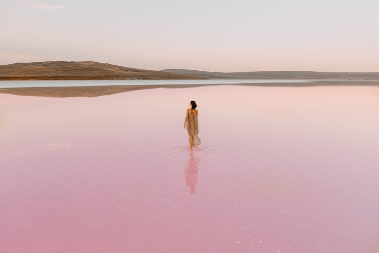 paisaje vacaciones mujer agua