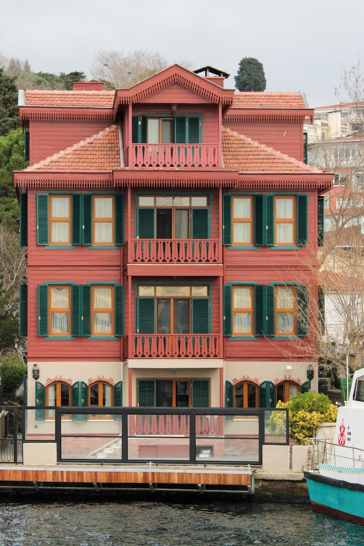 edificio barca arquitectura ventanas