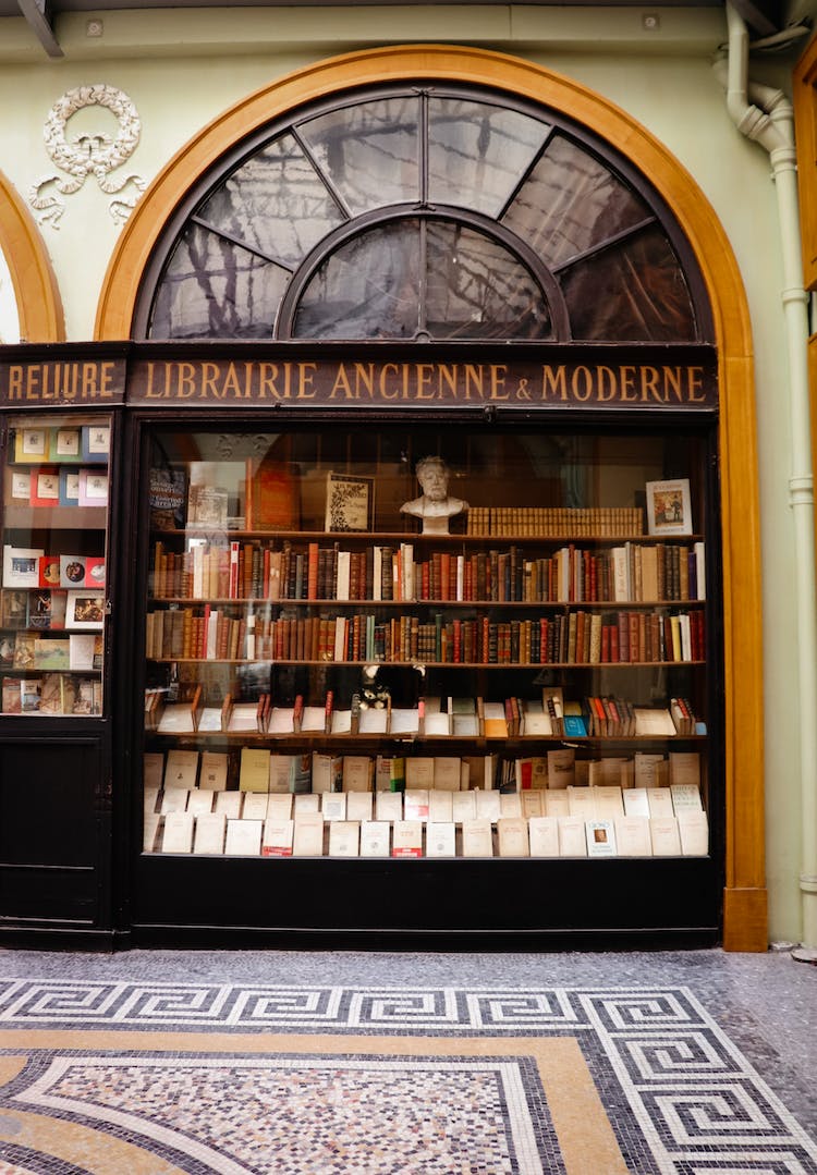 libros libreria vaso biblioteca